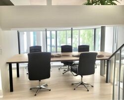 Eon Shenton (D2), Office #452318761